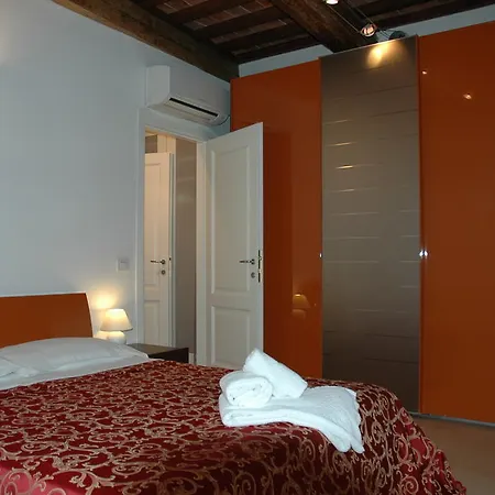 Apartment Della Seta *